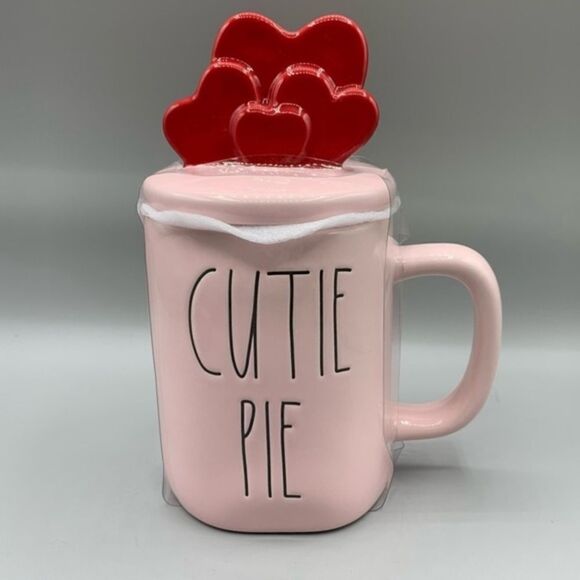 Rae Dunn Cutie Pie Valentine Mug With Heart Topper - Picture 1 of 4